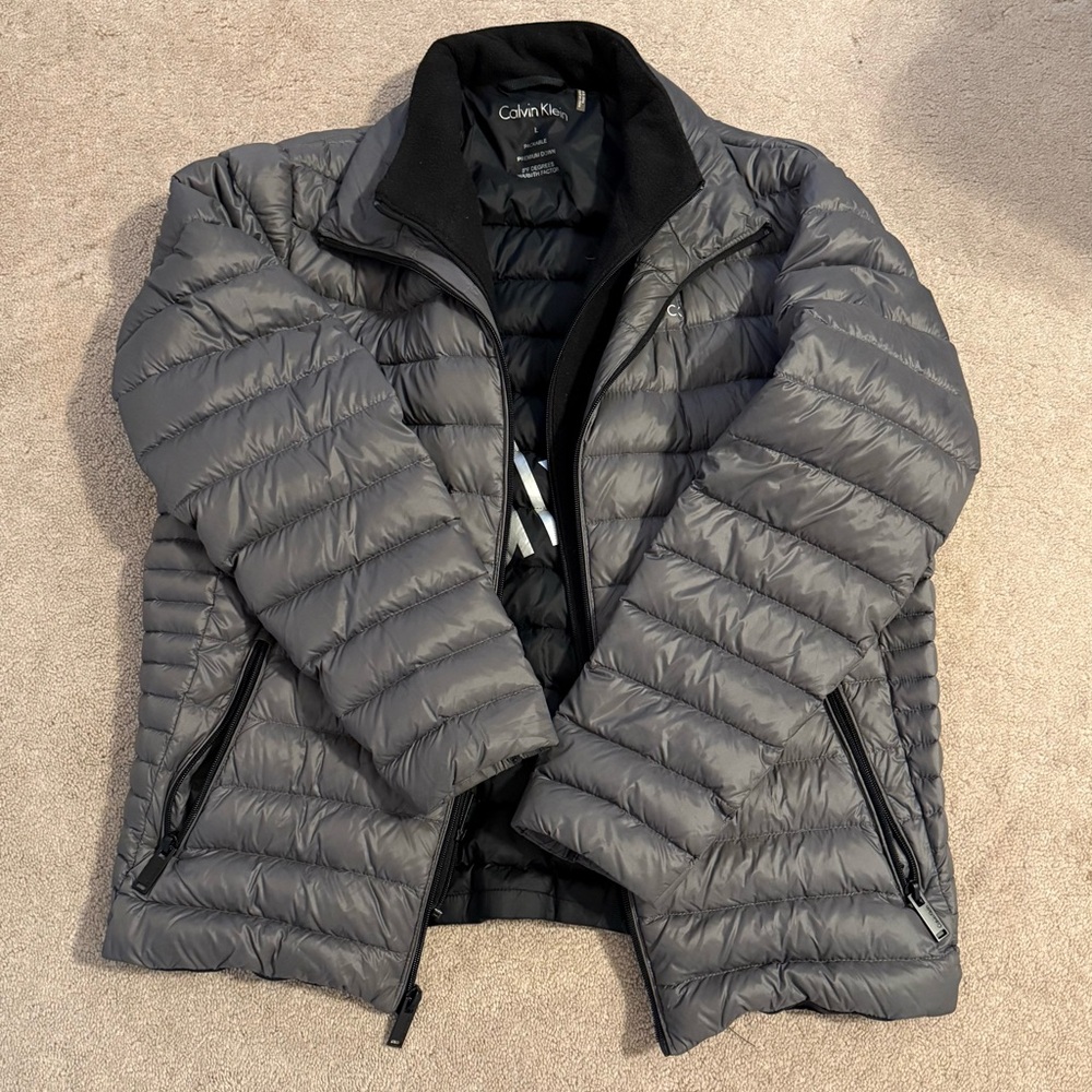 Calvin Klein Men's Gray Puffer Jacket